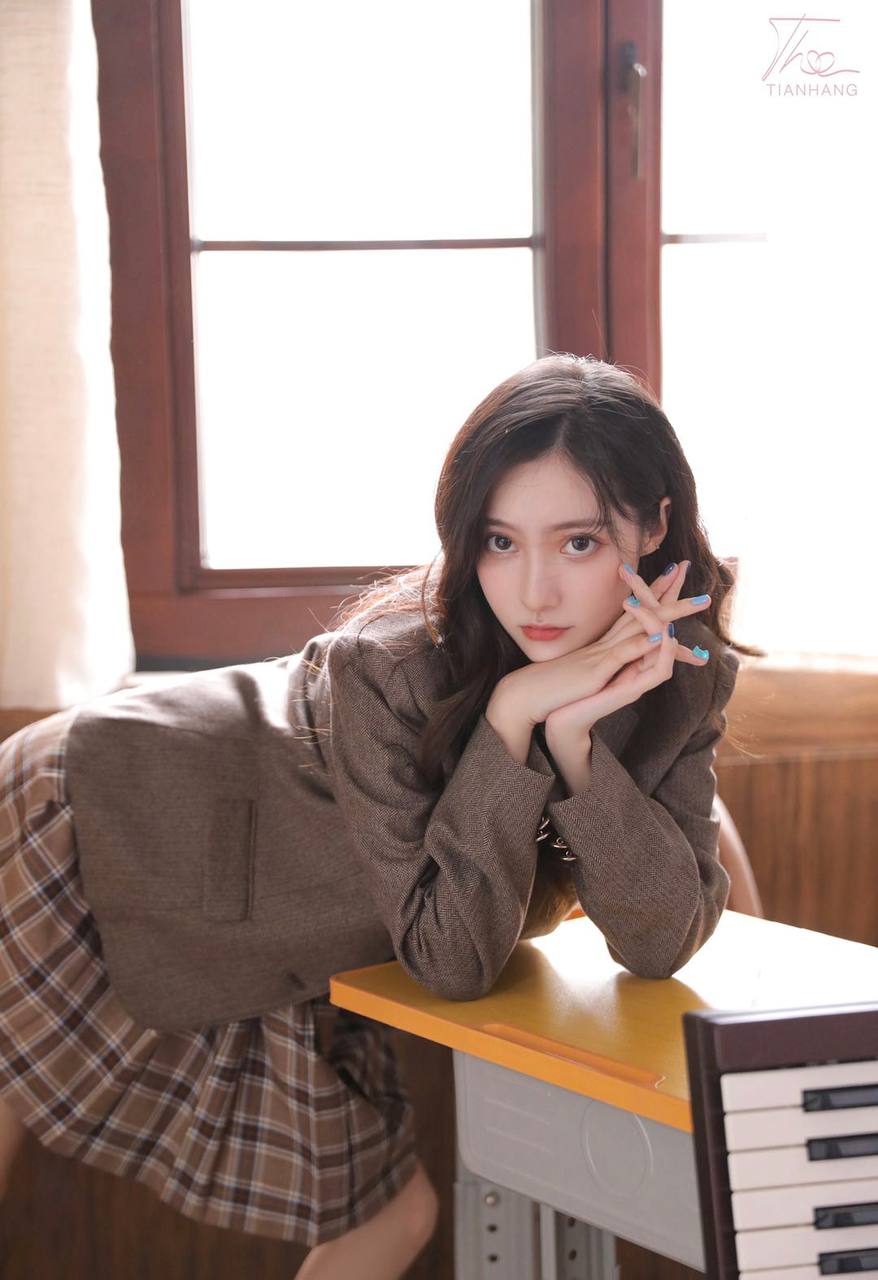 Camille 素颜 Polas 模卡 8
