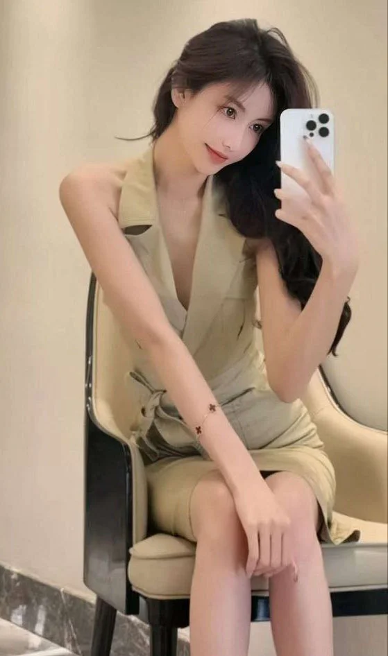 阮晴 - 高端模特模卡