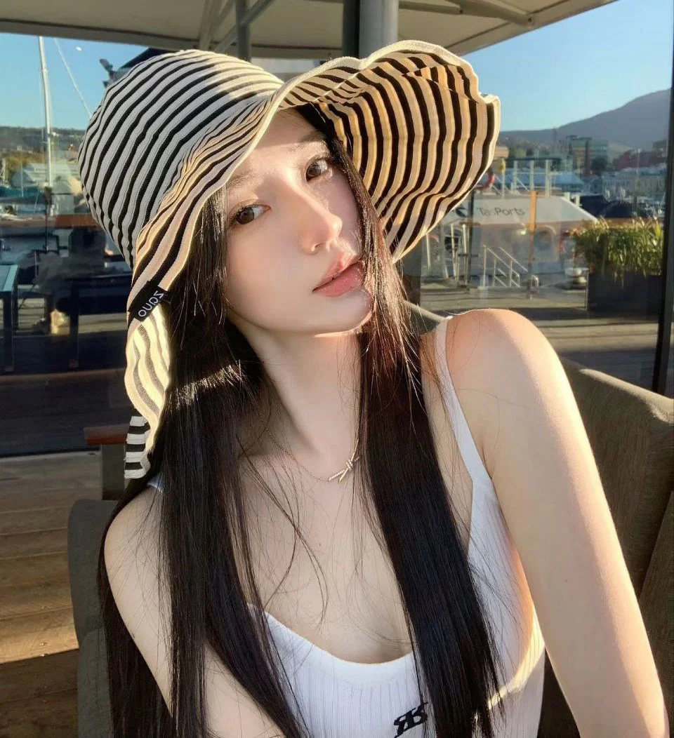 夏安琪 - 高端模特模卡